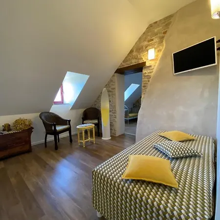 Bed and Breakfast La Loubertine Géanges Esterno foto
